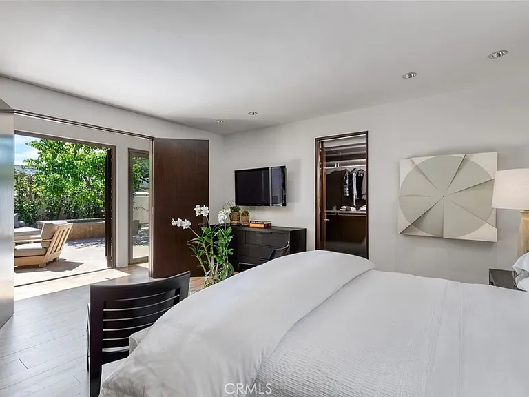 269 Emerald Bay — Photo 10