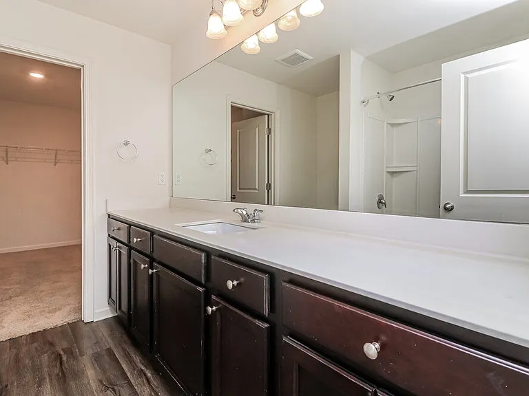 44 Meriwether Ln — Photo 13