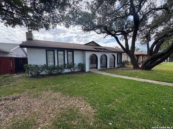 424 Fenwick Dr