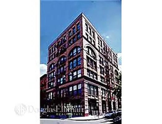 Sold by Douglas Elliman | media 19