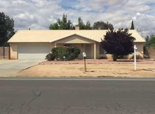 21198 Pahute Rd, Apple Valley, CA 92308
