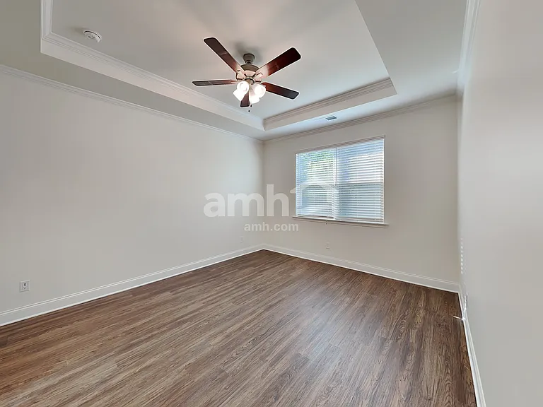 7060 Creeksong Dr — Photo 13