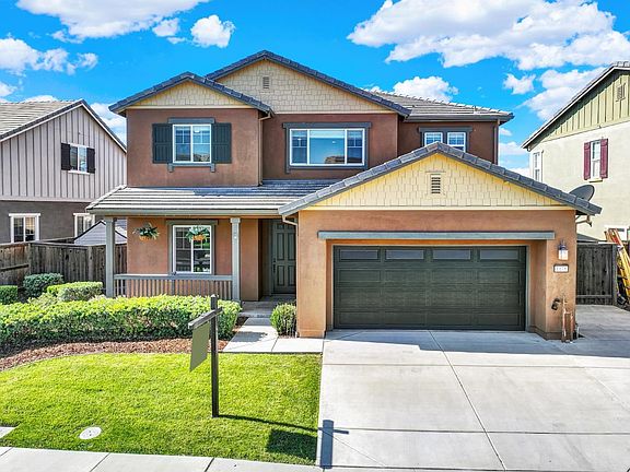 2nd image of 1175 Columbia Drive