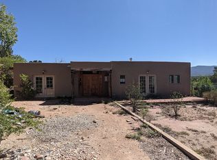 201 Sunny Slope Dr, Santa Fe, NM 87501
