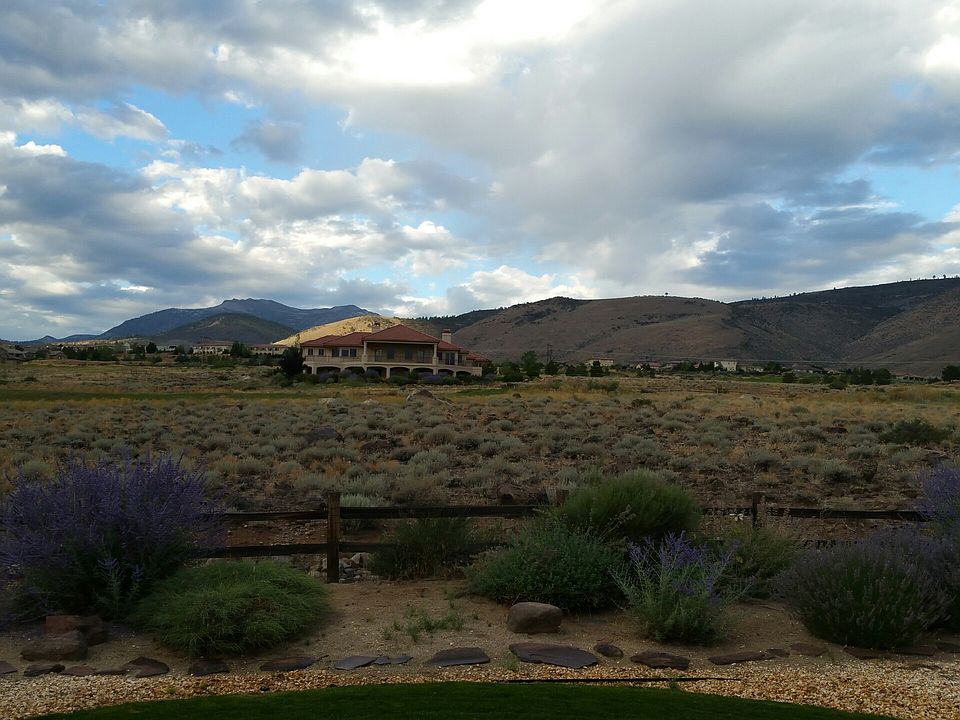 Sweeping vies of Mt Rose and the 18th Fairway