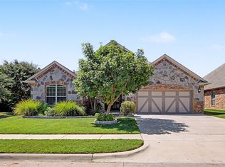 636 Yucca Ct, Aledo, TX 76008