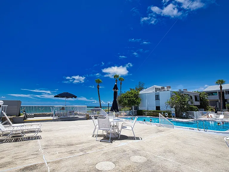 1555 Tarpon Center Dr #243 — Photo 29