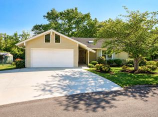 210 Winding Creek Cir NW, Cleveland, TN 37312
