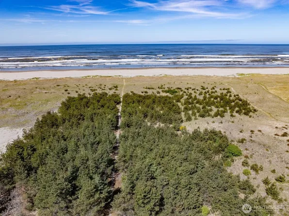 1100 212th Lane, Ocean Park, WA 98640