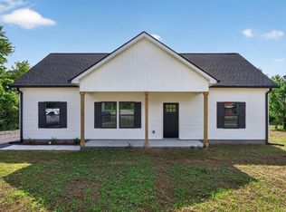 169 Arrowhead Dr, Smithville, TN 37166