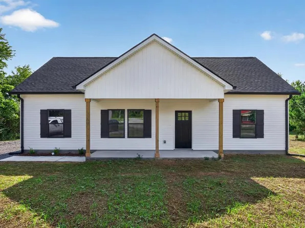 169 Arrowhead Dr, Smithville, TN 37166