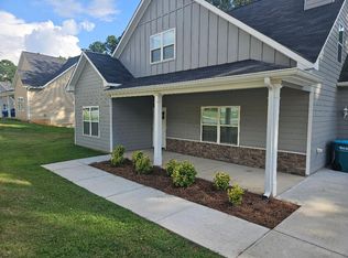 2418 Remington Dr, Commerce, GA 30529