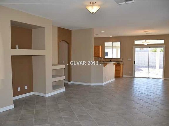3rd image of 8125 Jade Harbor Ct