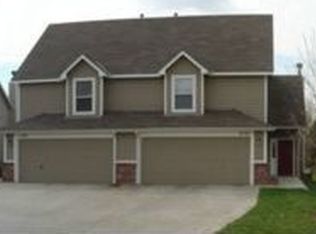 2755 Grand Cir, Lawrence, KS 66047