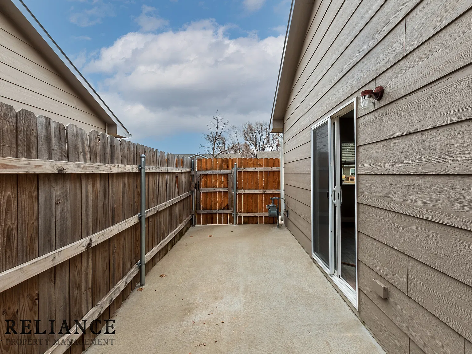 5521 S Victoria St - 1 — Photo 3