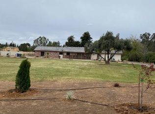 1568 N Locan Ave, Clovis, CA 93619