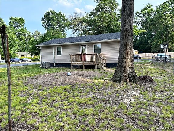 5th image of 5712 Dendron Dr