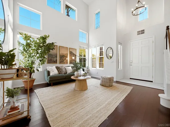 3152 Ferncreek Ln, Escondido, CA 92027