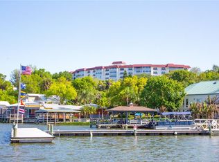 601 N McDonald St #404, Mount Dora, FL 32757