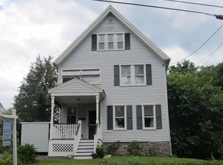 32 Huntington Ave, Shelton, CT 06484