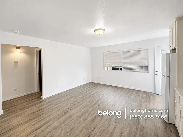 26792 Clarkford St — Photo 7