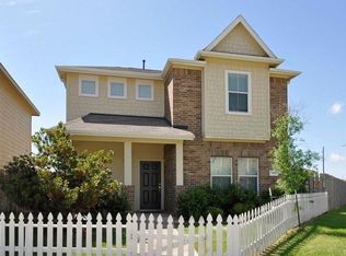 7302 Autumn Sun Dr, Houston, TX 77083