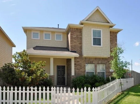 7302 Autumn Sun Dr, Houston, TX 77083