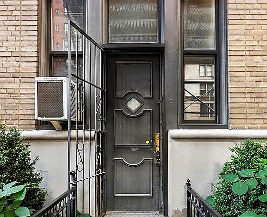 3rd image of 470 W End Ave #1A