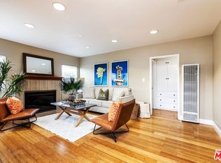2472 S Bundy Dr, Los Angeles, CA 90064
