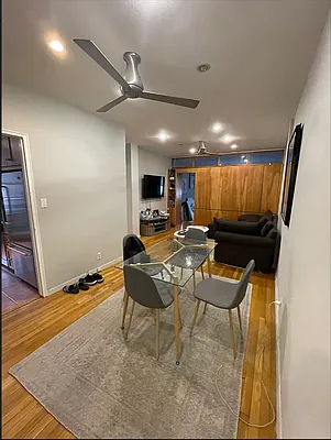 Rented by SP Capital Group LLC | media 9