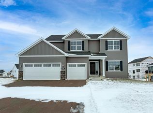 900 Greywood Blvd SW, Delano, MN 55328