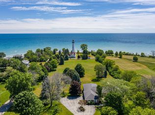 4707 Lighthouse Dr, Racine, WI 53402