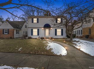 1114 W Vernon Dr, Flint, MI 48503