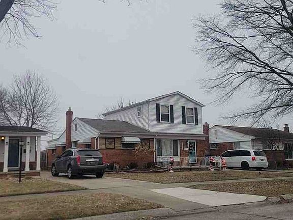 2nd image of 21413 Timberidge St