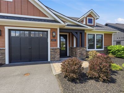 205 Charles Herrmann Way #205, Milo, NY, 14527