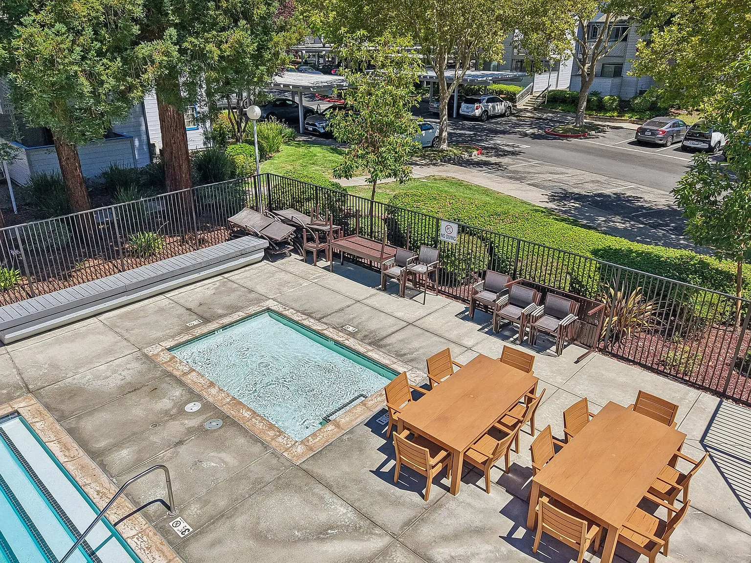 Country Brook Rental Condos — Photo 3
