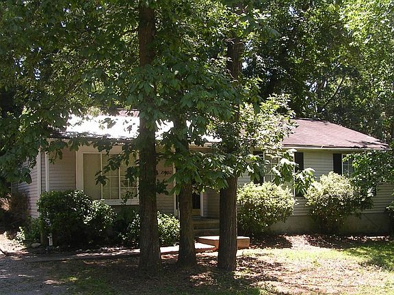2nd image of 8450 Othello Pl