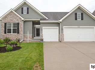 8814 N 158th St, Bennington, NE 68007