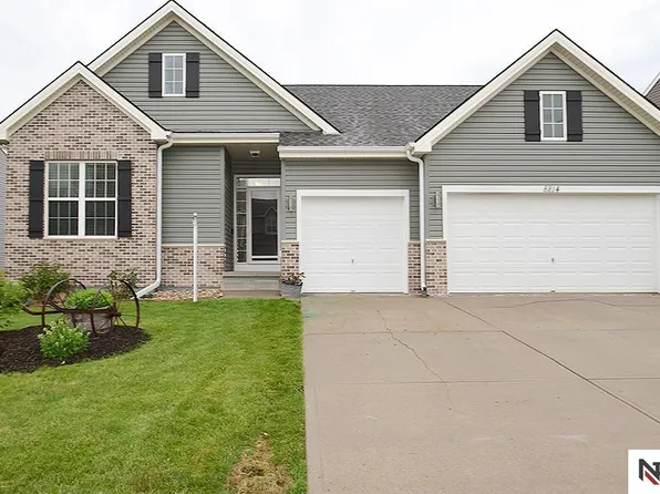 8814 N 158th St, Bennington, NE 68007