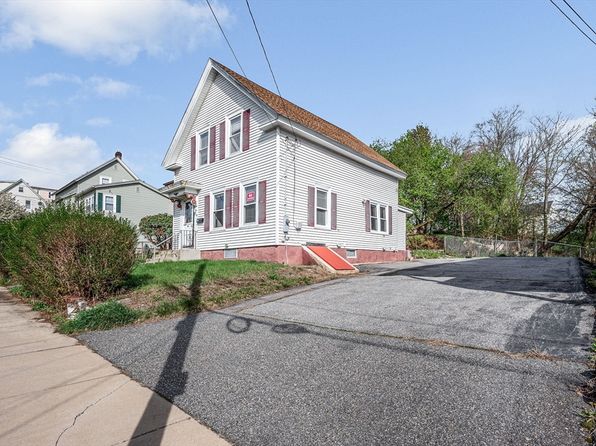 99 White St, Lowell, MA 01854