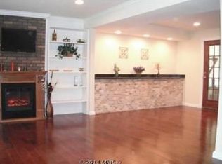 7912 W Riverside Dr, Pasadena, MD 21122