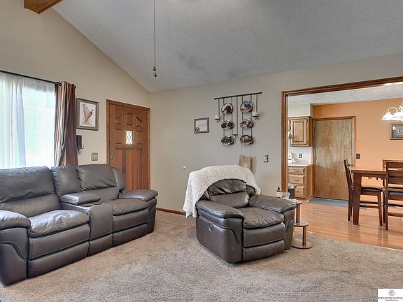 3rd image of 3611 N 92nd Cir