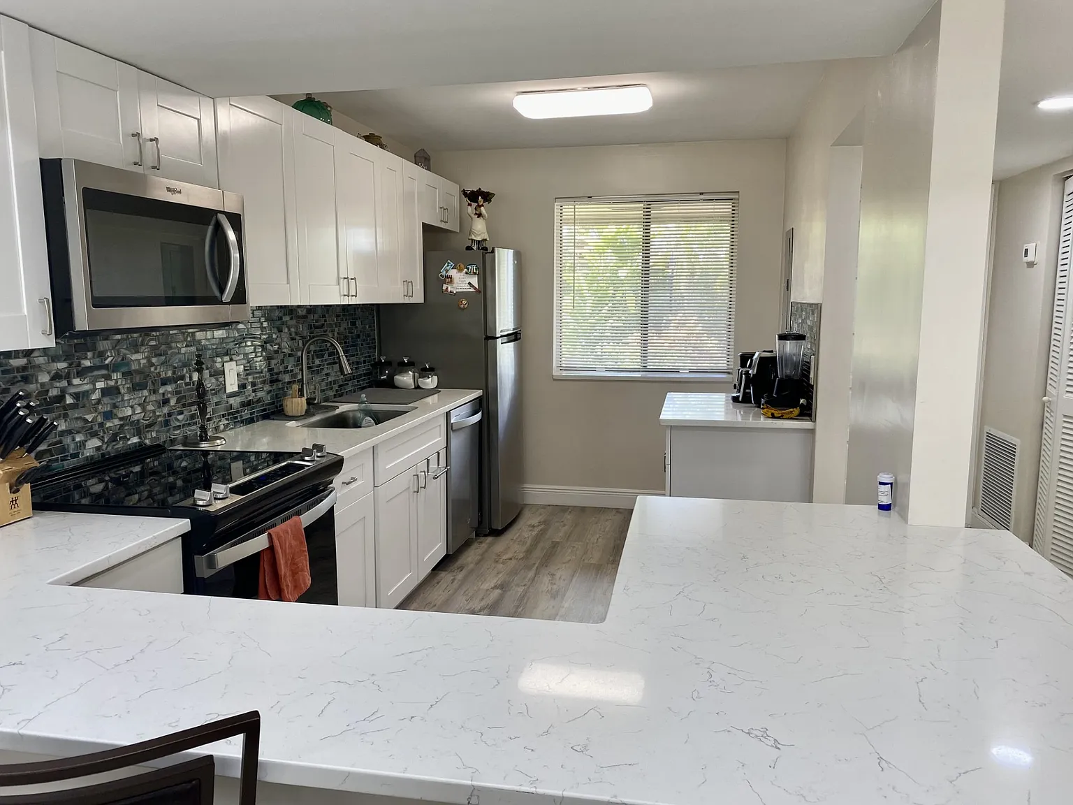 3 bed, 1251 sqft, $2,800 — Photo 4