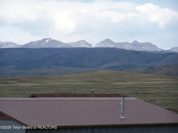 5 E Shoshone Trl, Boulder, WY 82923