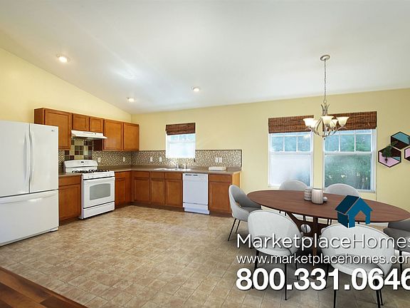 4th image of 4719 Torrington Dr SE