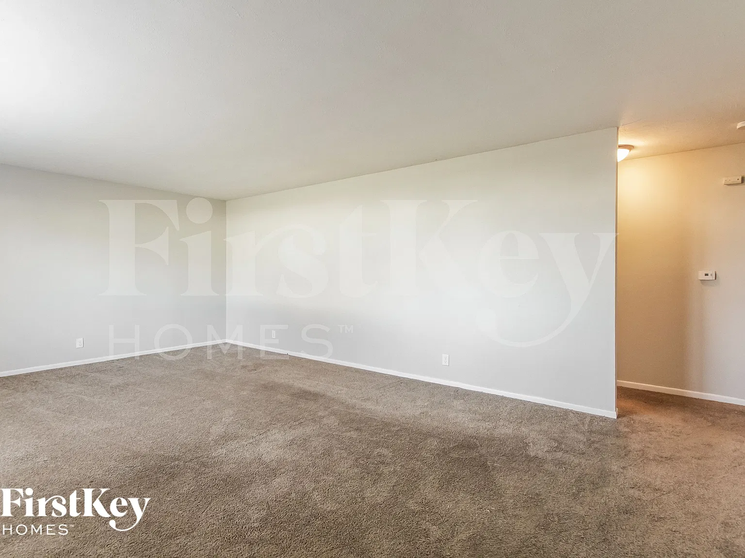 3 bed, 2.0 bath, 1216 sqft, $1,850 — Photo 2