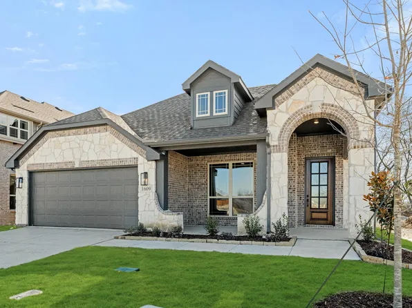 1609 Olivia Dr, Trenton, TX 75490