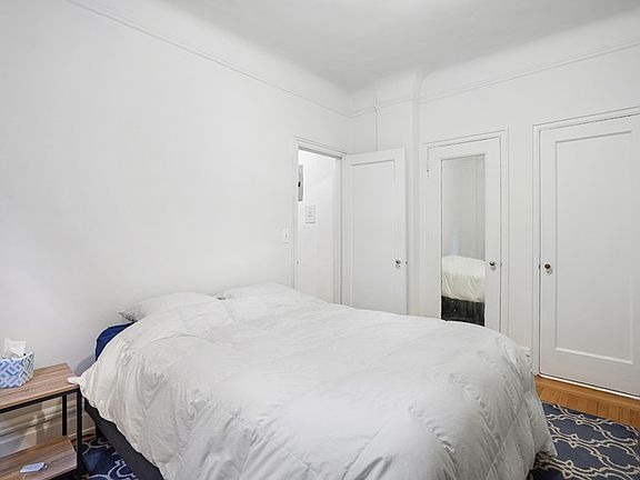 3rd image of 205 W 54th St APT 3B