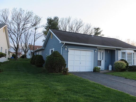 2nd image of 86 Everest Dr S