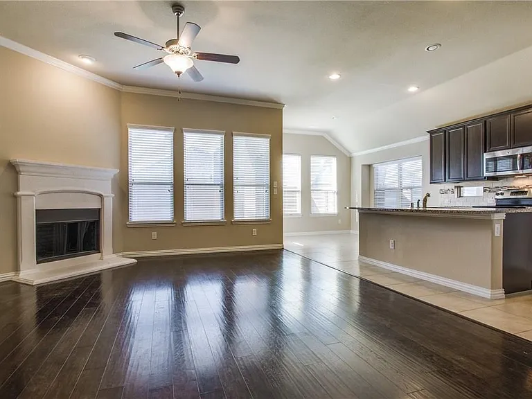 16312 Stillhouse Hollow Ct — Photo 2